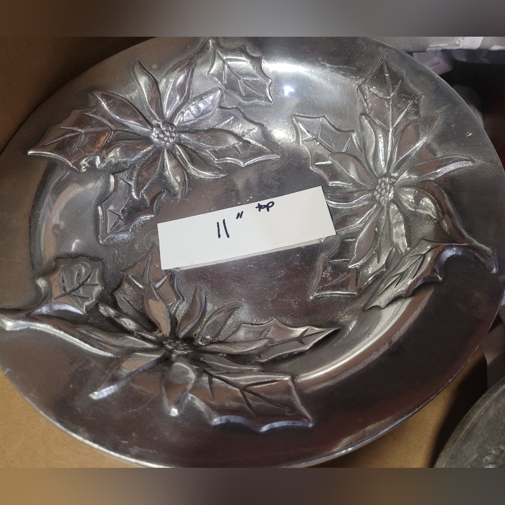 Silver Colored Arthur Court 11" Poinsettia Bowl With 8" Alum Bowl